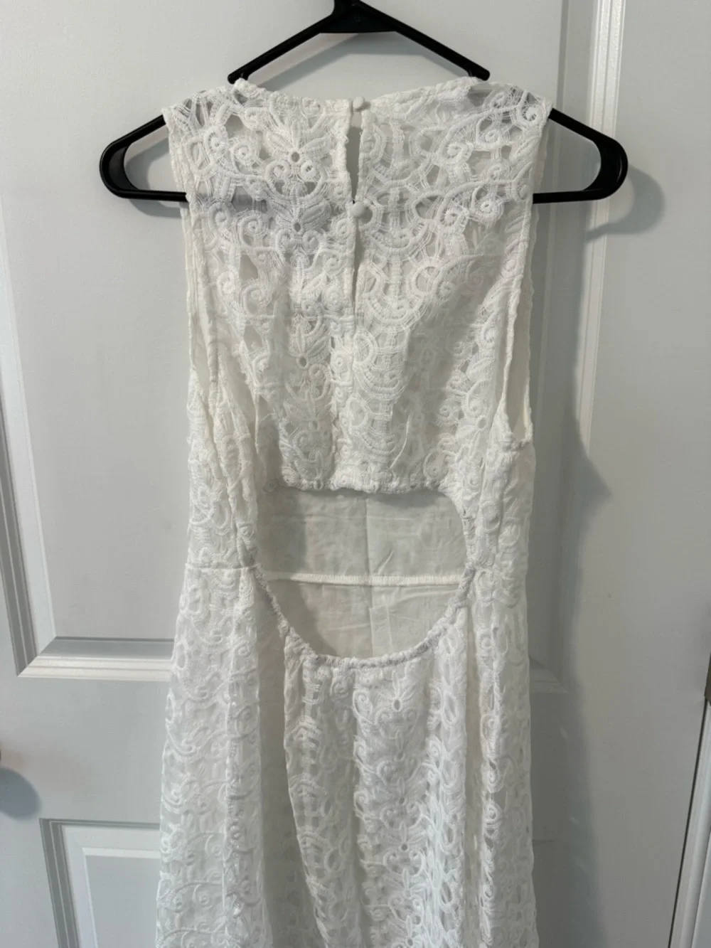 Showpo White Lace High Neck Cut Out Maxi Dress - Picture 6 of 8